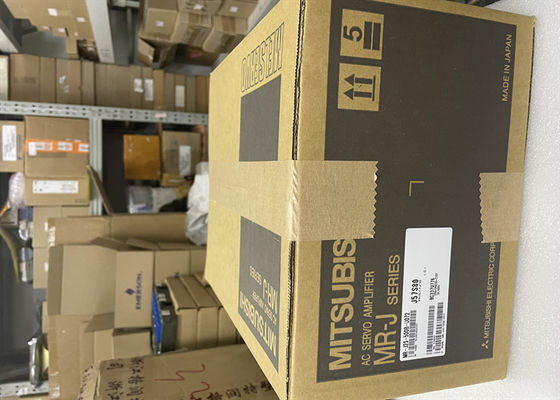 Fase servo 200 do amplificador 3 da C.A. Mitsubishi de MR-J2S-500B 5Kw a 230VAC 50/60Hz