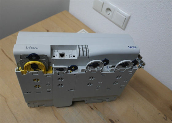 O SERVO variável do inversor da frequência de Lenze E94AMHE0244 CONDUZ 9400 SÉRIES 325/565/705 de C.C. de V 11.5-22 quilovolts
