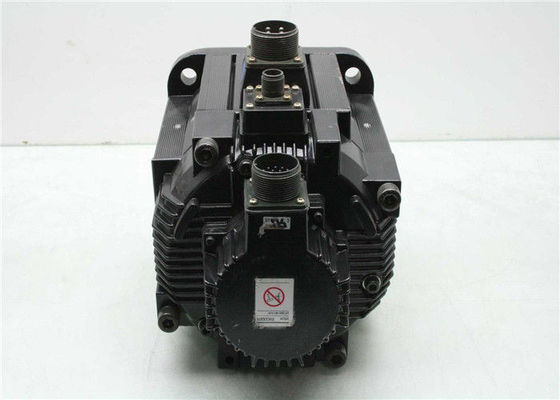 Movimentação industrial Yaskawa 2900W 18,6 nanômetro 400V 11.9A do servo motor da C.C. de SGMGH-30DCA6C