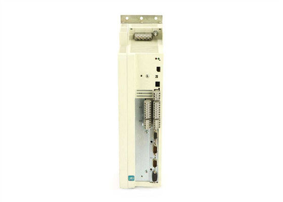 Lenze EVS9323-CKV003 SERVO CONTROLADOR SÉRIE 9300 400/480 VAC 1,5 KW (2 HP)