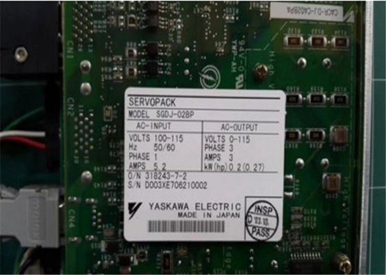 O servo de SGDJ-02BP Ndustrial conduz o bloco servo Yaskawa 0.2kw 50HZ 60HZ