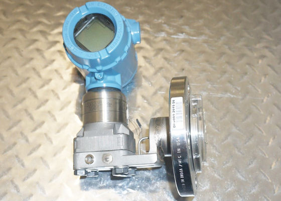 3051CFPDS010W1S0500D32AA1E5M5 Transmissor de pressão e temperatura
