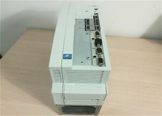 Inversor servo 3KW da frequência da fase monofásica de Lenze EVS9324-EPV004