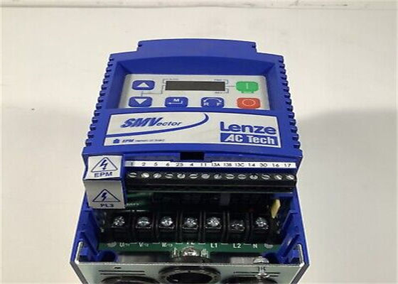 Quilowatt 0,5 HP do INVERSOR 0,37 da FREQUÊNCIA da MOVIMENTAÇÃO de Lenze ESV371N01SXB NENHUM TECLADO NUMÉRICO PADRÃO de COMMS