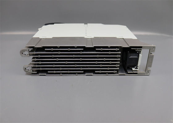 Lenze E70ACMSE0644SA1ETR SERVO-INVERTER I700 ATÉ 2000 hertz POSSÍVEL