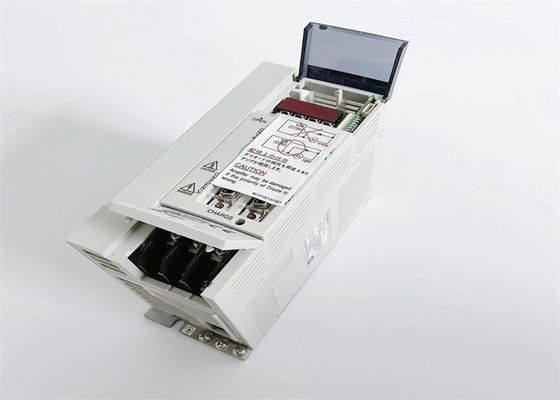 O servo MR-J2S-350A-S011 industrial conduz o servo da Amplificador-C.A. de Mitsubishi
