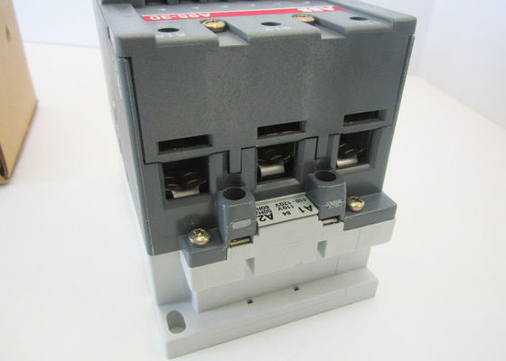 Contatores dos produtos 1SFL431001R8411 110-120V do controle A95-30-11-84