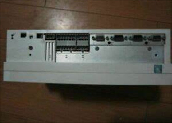 CONTROLADOR SERVO de Lenze EVS9323-ET 9300 SÉRIES 400/480 de VAC UNIDADE INCORPORADO de 1,5 quilowatts (2 HP)