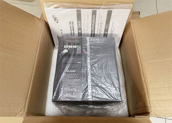 Inversor variável Mitsubishi 400V trifásico da frequência FR-F840-05470-2-60