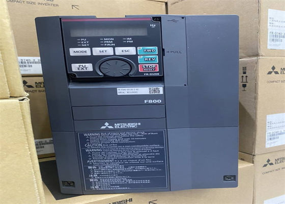 Inversor variável Mitsubishi 400V trifásico da frequência FR-F840-05470-2-60