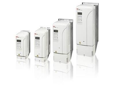 ABB ACS800-704-0910-7 3 QUE A FASE ENTROU 816 AMPÈRES ENTROU 380-690 VAC ENTROU 48-63 HERTZ SAÍDA DE 1000 AMPÈRES 513-932 VDC DE SAÍDA
