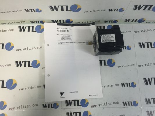 Servos motores industriais da C.A. do servo motor SGMPS-01ACA41 com cabeça 100W da engrenagem