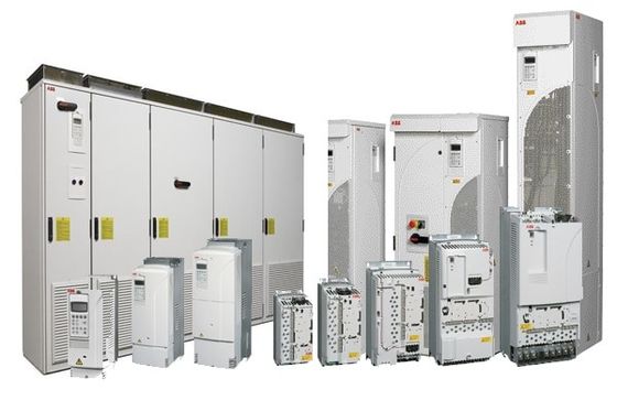Inversor 50/60Hz da frequência de ABB ACS800-01-0050-3+P901 corrente de saída 80A de 37 quilowatts