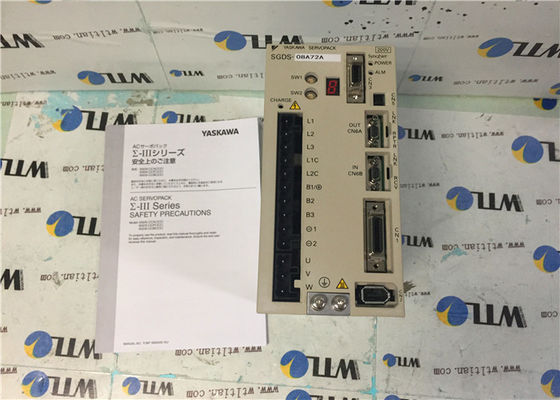 O servo industrial de 50/60HZ SERVOPACK conduz YASKAWA SGDS-08A72A 750W
