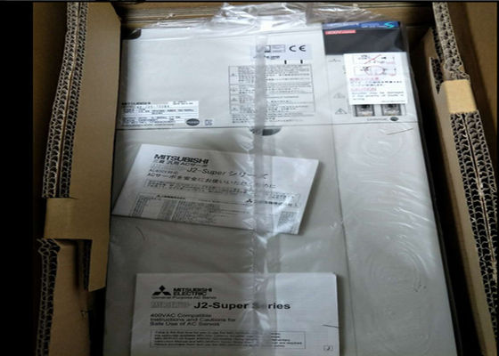 O servo industrial de MR-J2S-350B4 Mitsubishi conduz o amplificador MR-J2 servo