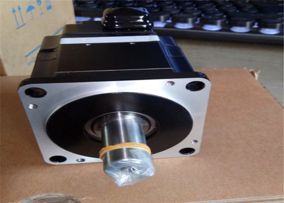 SERVO MOTOR 1.5A 0.637N.m da C.A. de YASKAWA SGMJV-02ADA21 SIGMA5 200W