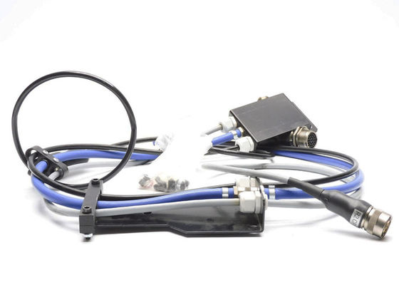 Conexão do cliente 3HAC8820-1. Controlador articulado da lógica do Plc dos robôs IRB4400 da linha central 4