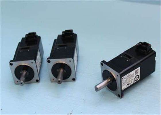 Original novo LINEAR do MOTOR YASKAWA SGLFW-1ZA380BP 0W 2400N/M 1120RPM*NIB 200V 17.5A