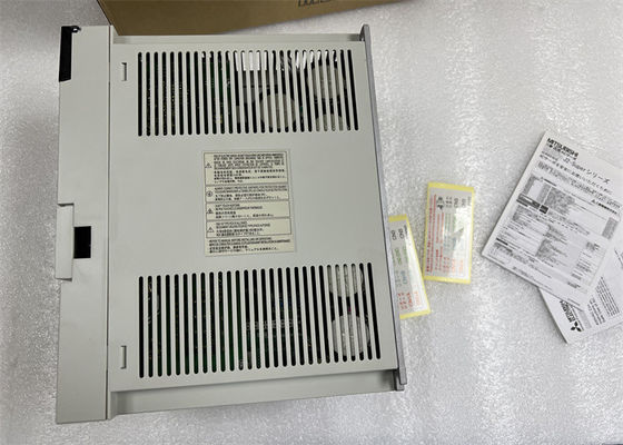 Fase servo da movimentação 350A 3 da C.A. do amplificador MR-J2S-350B4 de Mitsubishi Electric 3.5KW MR-J2S