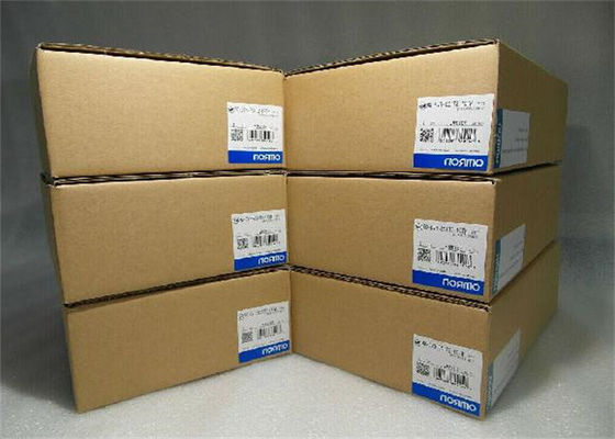 O TOQUE da RELAÇÃO de OPERADOR de Omron NT631C-ST153B-EV3 ALMOFADA a EXPOSIÇÃO de 10,4 POLEGADAS