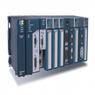 GE IC695CHS012 240 miliampères em 5 volts de C.C. 600 miliampères em 3,3 volts de C.C. 24 volts