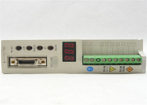 Movimentação industrial SERVO do AMPLIFICADOR MR-C10A 100W 200-230V 50/60Hz 0.85A da C.A. de MITSUBISHI NOVA
