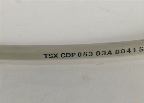 A conexão de Schneider Electric TSXCDP053 cabografa 0,5 m para a sub-base ABE7H16R20