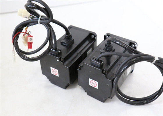 SERVO MOTOR DA C.A. SGMPH-04A1A-YR11   Servo motor industrial YASKAWA 400W 200V