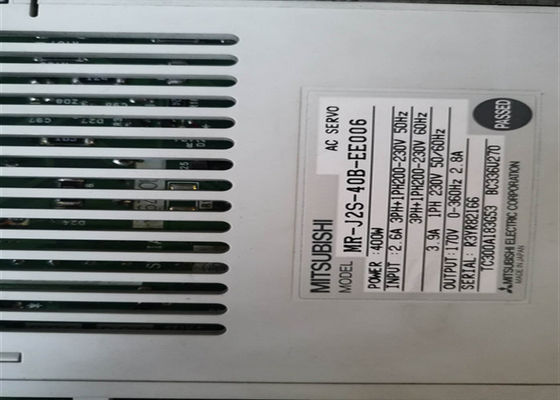 O servo industrial de MR-J2S-40B-EE006 Mitsubishi conduz 3 o amplificador servo da FASE 400w
