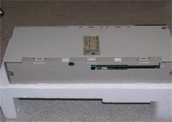 A ESCADA ÚNICO RS-232C/422 do MÓDULO do processador central de Omron CVM1-CPU21-EV2 MOVE I/O 512 LOCAL