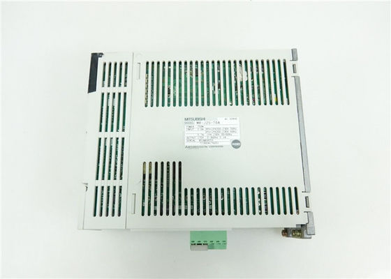 AMPLIFICADOR SERVO 200V da C.A. da movimentação MR-J2S-70A de Mitsubishi Electric 750W NOVO NO ESTOQUE