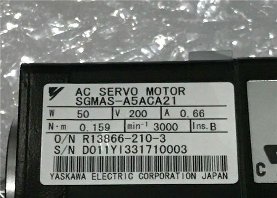 SERVO MOTOR 50W 0.66A 0.159N.m da C.A. SGMAS-A5ACA21 do Sigma II de YASKAWA SGMAH