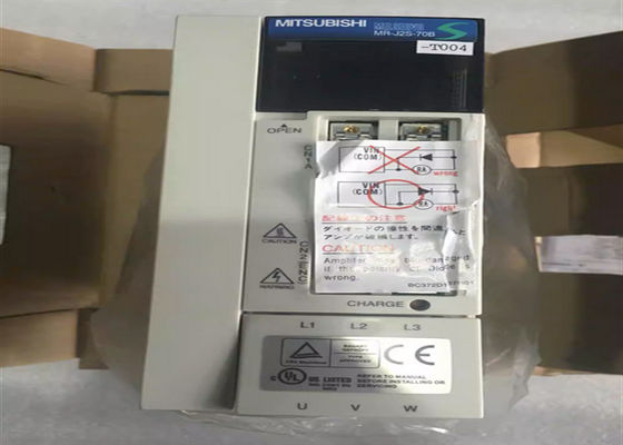 O servo MR-J2S-70B-T004 industrial conduz o amplificador servo de Mitsubishi