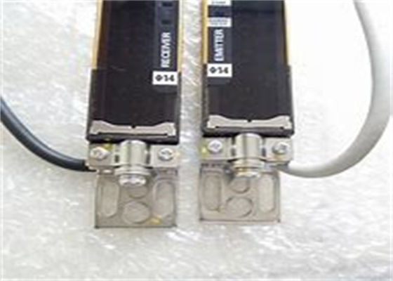Controlador programável CLARO da lógica do PLC da CORTINA da SEGURANÇA de Omron F3SJ-A0875P14