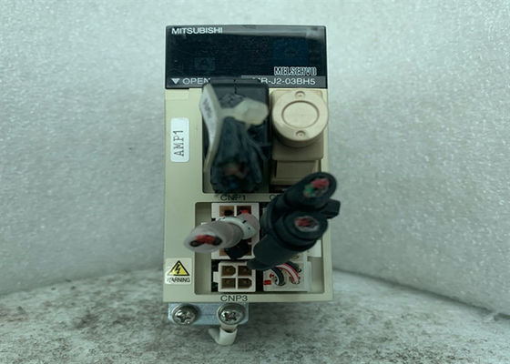 O servo industrial da C.A. MR-J2-03BH5 conduz o amplificador servo de Mitsubishi