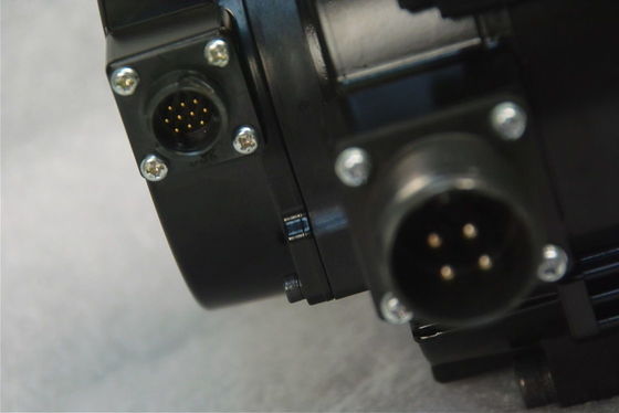 SERVO MOTOR industrial 16.7A 1500RMP da C.A. de Yaskawa do ORIGINAL NOVO de SGMGV-20ADA21 1Pc