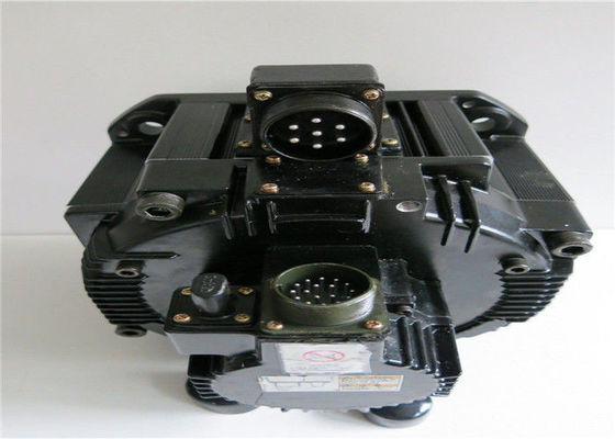 SERVO MOTOR síncrono da C.A. do servo motor 3200W 200V 20.9A da C.A. do bYaskawa SGMDH-32A2A-YR13