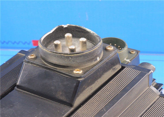 Servo motor industrial novo InsF 46.9A da C.A. de Yaskawa do servo motor SGMG-60A6B-TK11