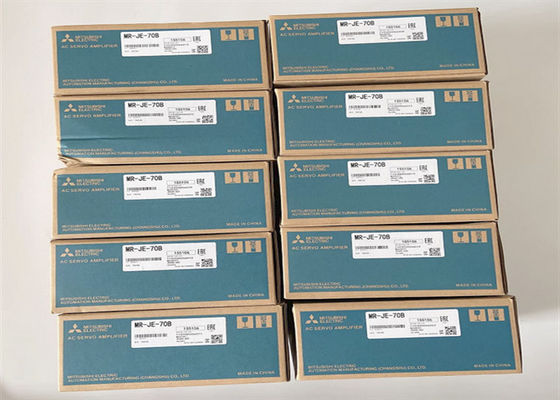 Amplificador servo MR-JE 700W MELSERVO MR-JE da C.A. de MR-JE-70B Mitsubishi