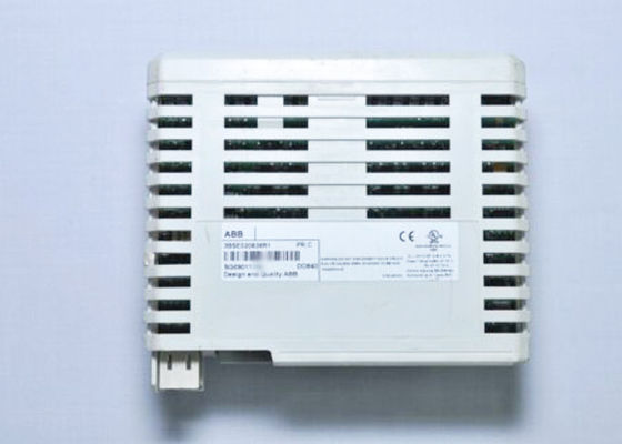 Módulo 0.5A do PLC do módulo de saída 3BSE020838R1 de DO840 Digitas S800