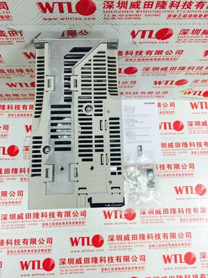 Um servo industrial da garantia do ano conduz YASKAWA SGDV-330A01A Servopack 50/60HZ