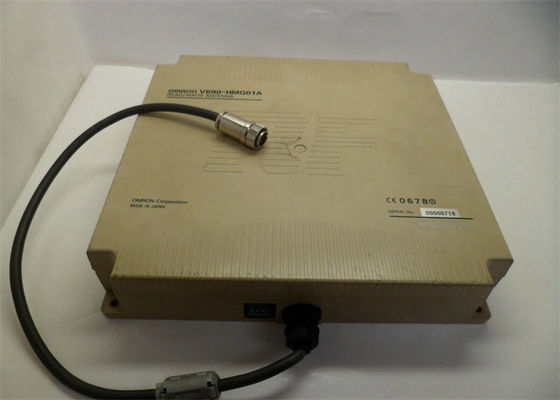 Omron V690-HMG01A ANTENNA/CONTROLLER controlador programável da lógica do PLC de 2,4 gigahertz