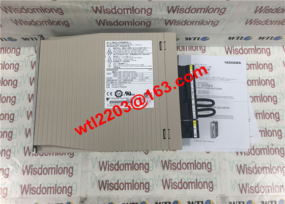 Movimentação do servo motor da C.A. de 1PH 200-230V, YASKAWA Servopack SGDV-5R5A01A 50/60HZ 3.7A