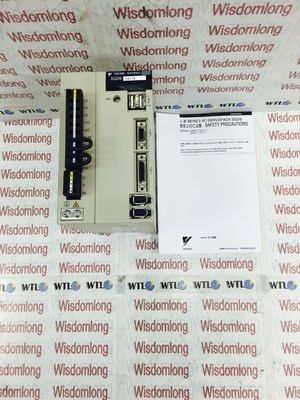 O servo 50/60HZ industrial conduz YASKAWA SGDS-15A12A SERVOPACK brandnew