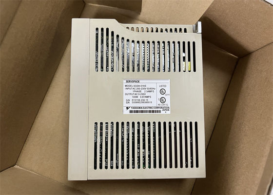 Movimentações servo do sistema de controlo numérico industrial de SGDA-01AS Yaskawa
