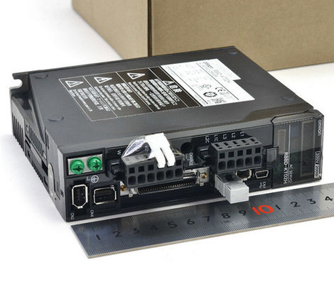 C.A. servo 200 de OMRON R88D-KT02H ~ 230VAC a fonte 1.6A 230V carrega 200 W