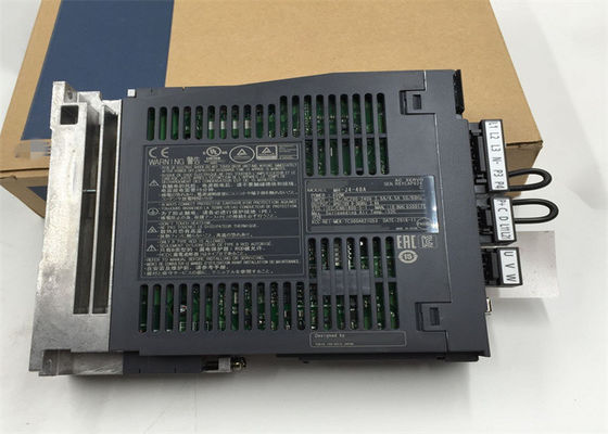 Movimentação servo SERVO do AMPLIFICADOR MR-J4-200A 2KW 200V de Mitsubishi NOVA no estoque