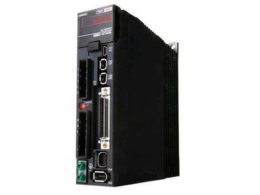 O MOTORISTA SERVO 16.5A 480V de OMRON R88D-KN50F-ML2 CARREGA 5 quilowatts 380 ~ 480VAC