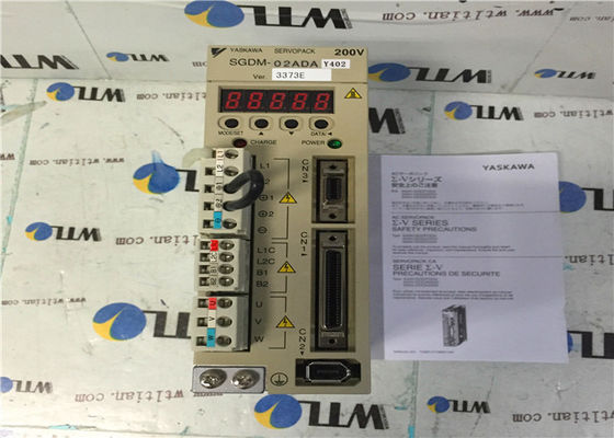 O servo industrial de 50/60HZ SERVOPACK conduz YASKAWA SGDM-02ADAY402 200W