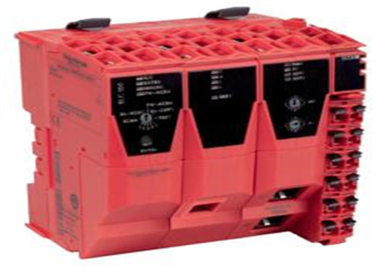 SINAL DE ADIÇÃO SEGURO DO PROCESSADOR CENTRAL DA LÓGICA DO SISTEMA MODICON TM5 DO CONTROLADOR DE SCHNEIDER TM5CSLC200FS